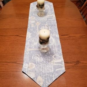 Linen Table Runner